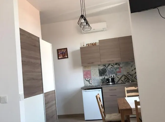 Paola * Rijeka